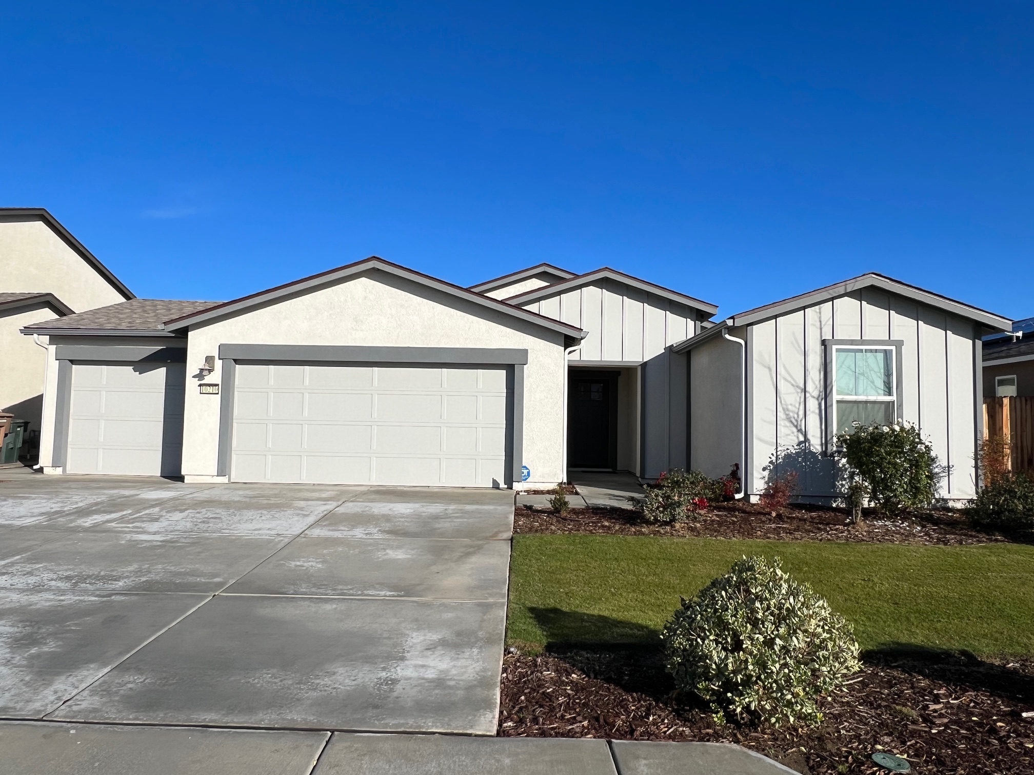 10210 Cooper Lake Avenue